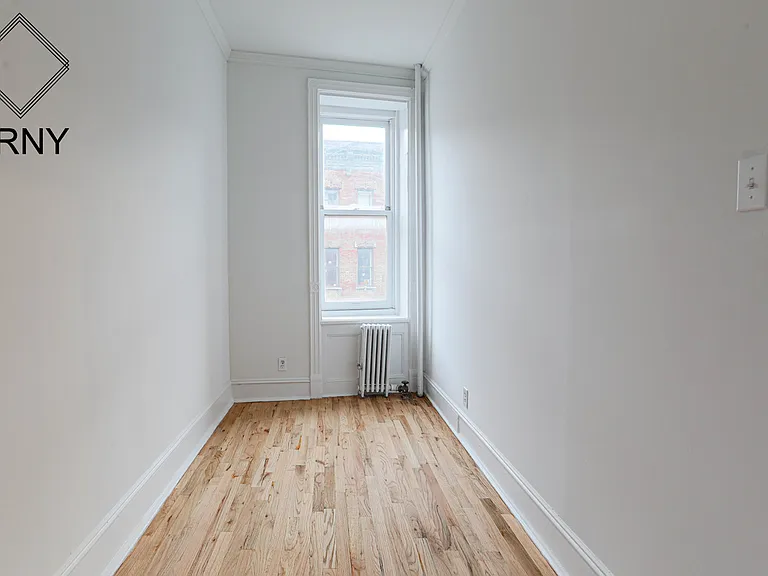 860 Manhattan Ave #2 — Photo 11