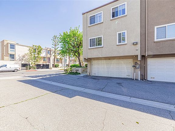 3rd image of 21901 Lassen St Unit 155