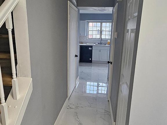 4th image of 13117 Thackery Pl