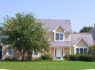 3248 Barnes Ln, Naperville, IL 60564