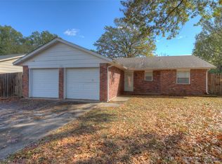 520 Queens Rd, Muskogee, OK 74403