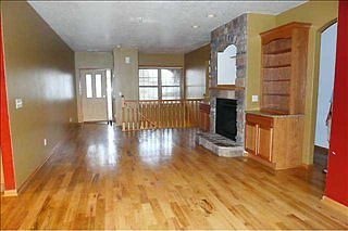 3rd image of 6900 Mark Twain Ct