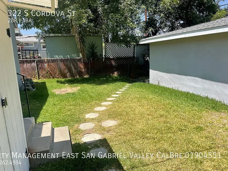 322 S Cordova St — Photo 12