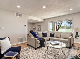 10320 Paseo Del Norte NW, Albuquerque, NM 87114