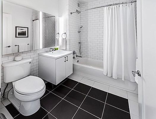 4th image of 70 Pine St APT 1712