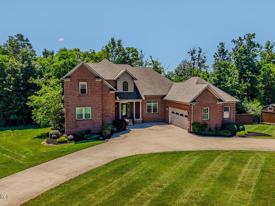 1st image of 2801 Hollow Oak Dr