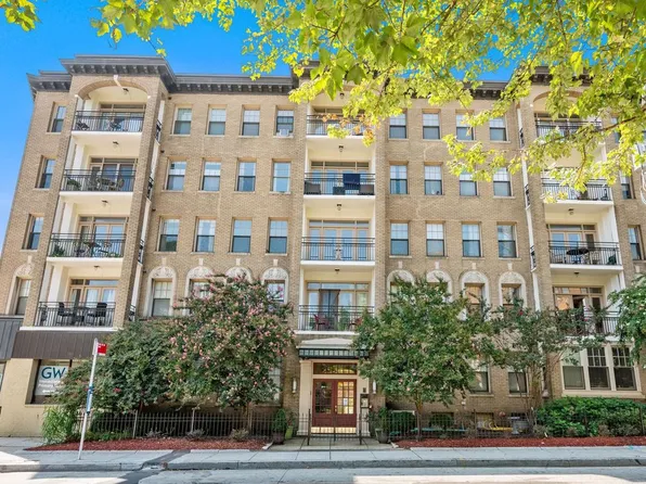 2902 Porter St NW APT 45, Washington, DC 20008