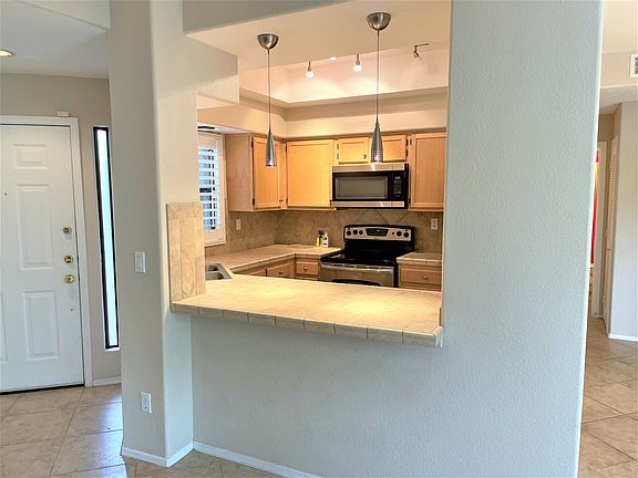 2nd image of 6655 N Canyon Crest Dr Unit 21104