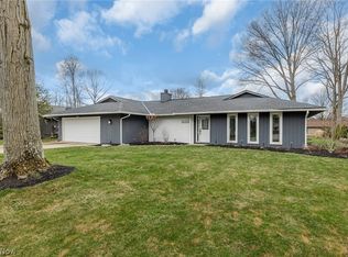 10810 Gate Post Rd, Strongsville, OH 44149