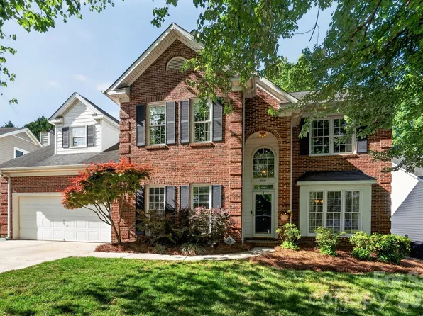 8921 Glade Ct, Huntersville, NC 28078