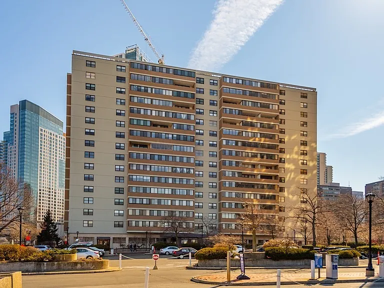 6 Whittier Pl #9D — Photo 10