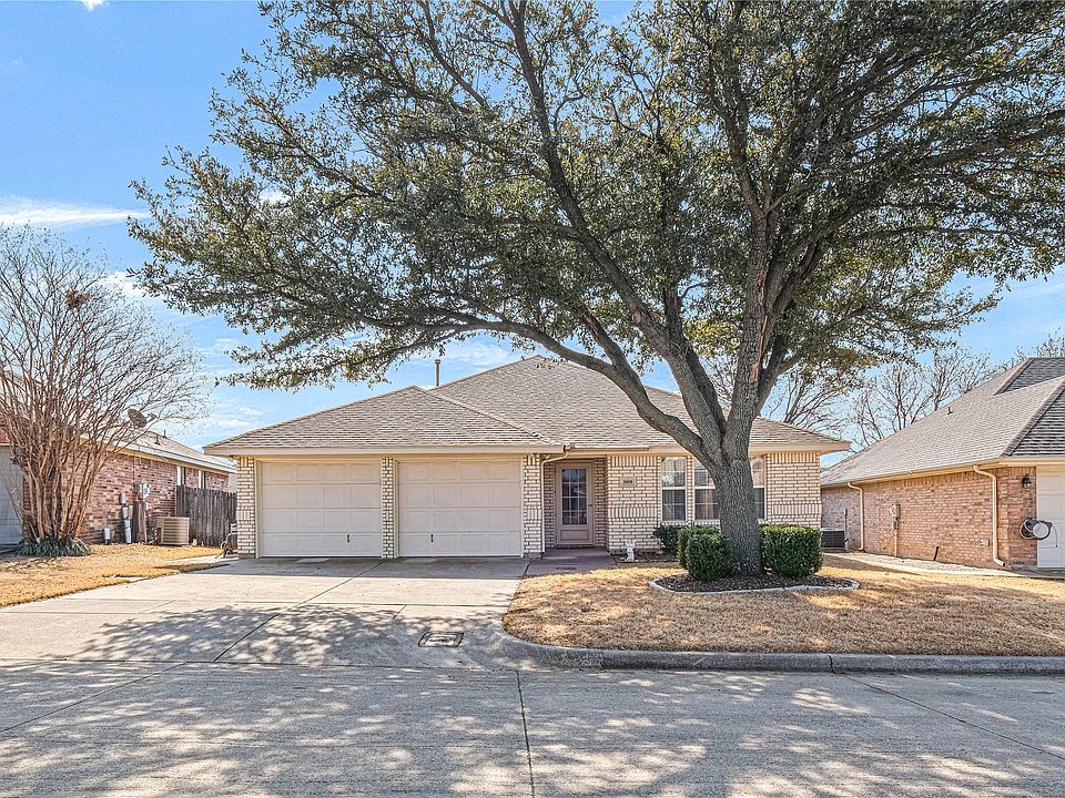 1st image of 3808 Staghorn Cir N
