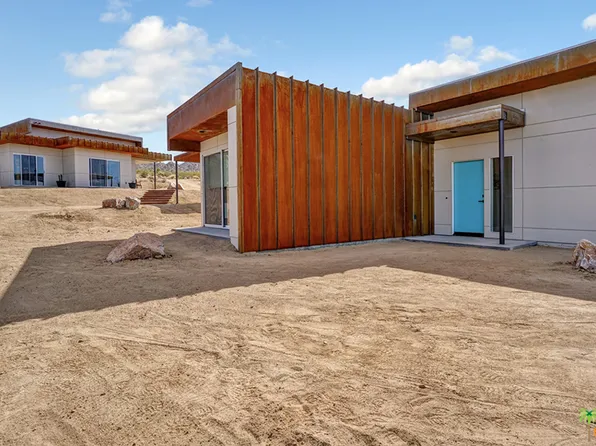 64172 Hollinger Rd, Joshua Tree, CA 92252