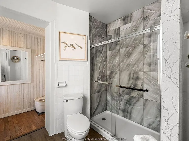 274 Crawford Ave — Photo 15