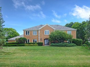 20627 N Meadow Ln, Deer Park, IL 60010