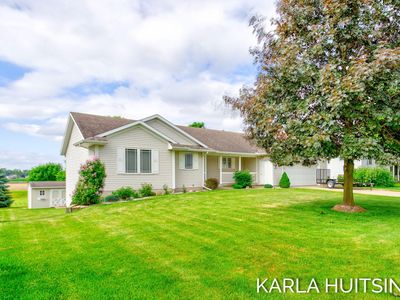 3546 Rush Creek Dr, Hudsonville, MI, 49426