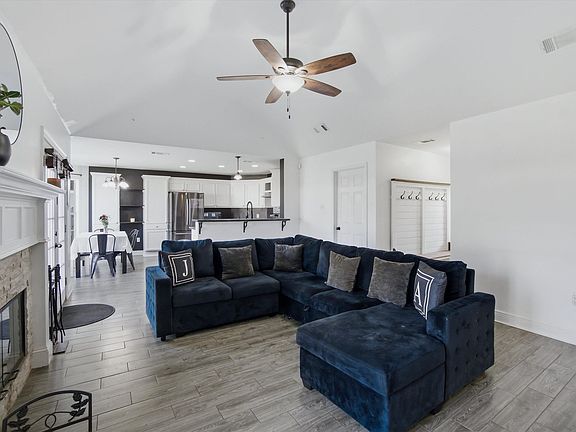 5th image of 15258 E Bayou Dr