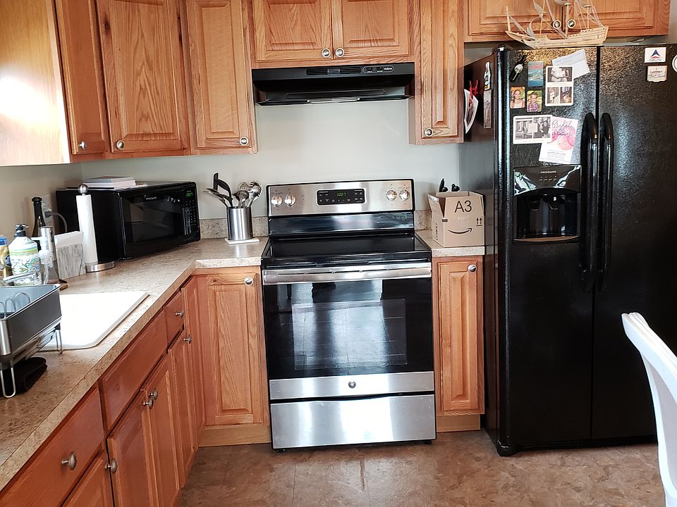 1st image of 15822 95th St #2
