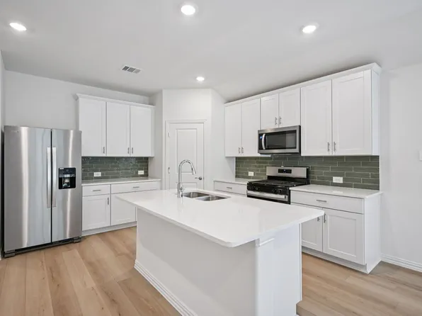 4101 Fork Dr, Farmersville, TX 75442