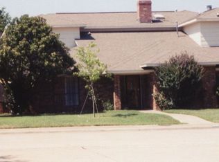 1605 Crested Butte Dr, Lewisville, TX 75077