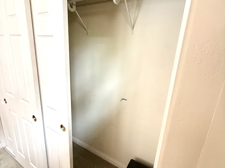 Skyline Pl — Photo 6