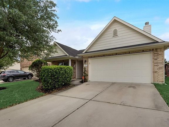 2nd image of 11807 Golden Lodge Ln