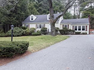 527 Bedford St, Lexington, MA 02420