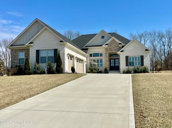 8845 Highland Lake Dr, Georgetown, IN 47122