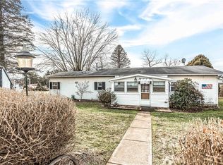 118 N Wood St, Elderton, PA 15736