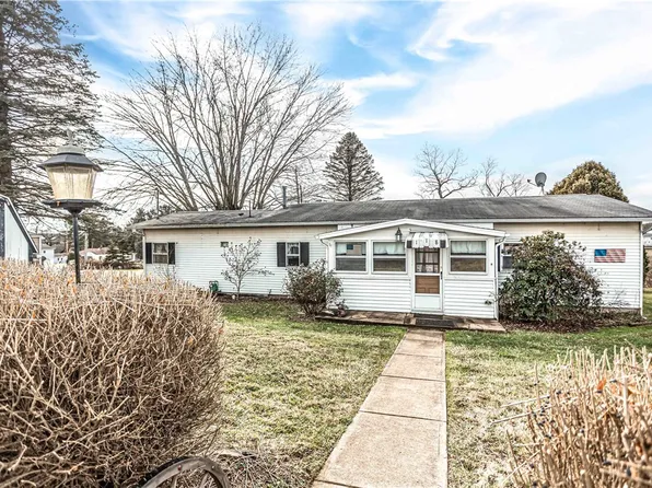 118 N Wood St, Elderton, PA 15736