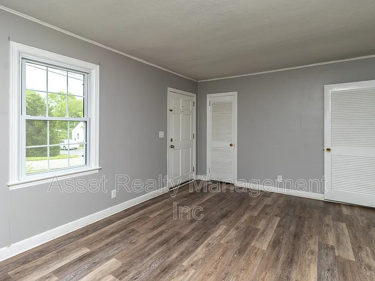 2313 Brice St — Photo 18