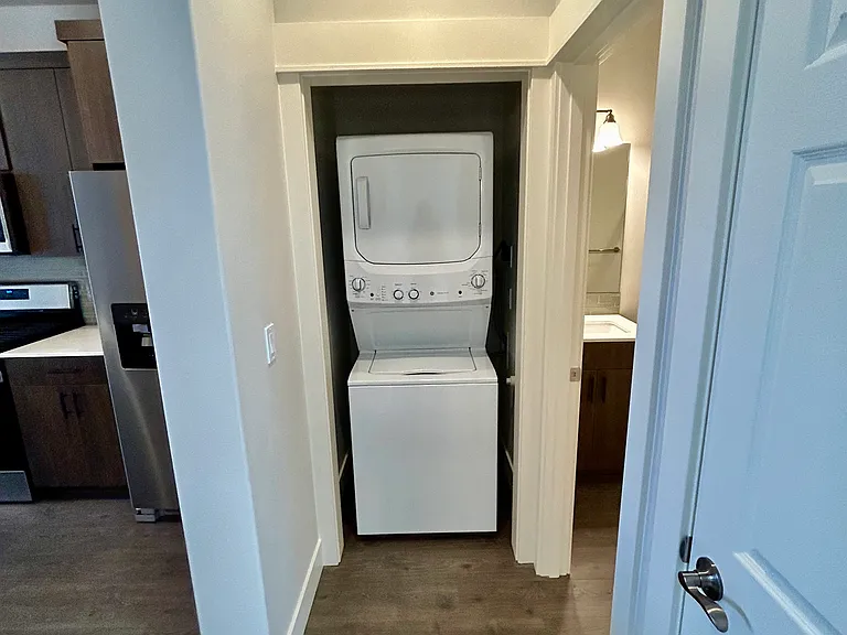 20494 NE Empire Ave — Photo 3