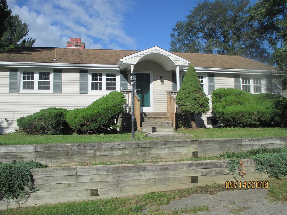 1st image of 617 Violet Ave