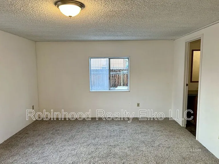 1006 Cedar St — Photo 30