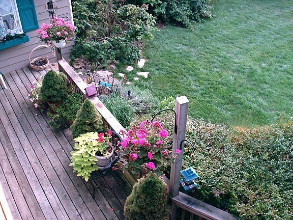 upper deck view to lower deck