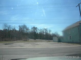 912 Avery St, Parkersburg, WV 26101