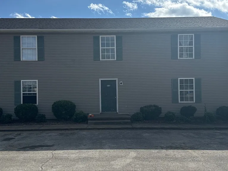 1618 McIntosh St #D — Photo 1