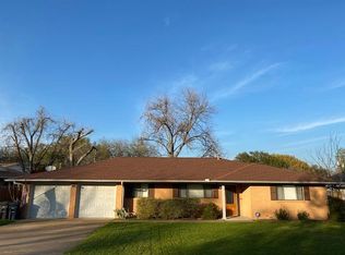 4212 Selkirk Dr W, Fort Worth, TX 76109