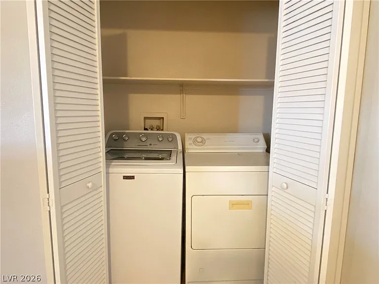 3400 Cabana Dr #2049 — Photo 9