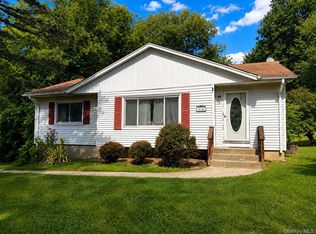 24 Doyle Dr, Wappingers Falls, NY 12590