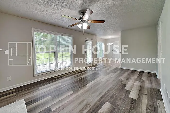 1151 Paiute Ct — Photo 4