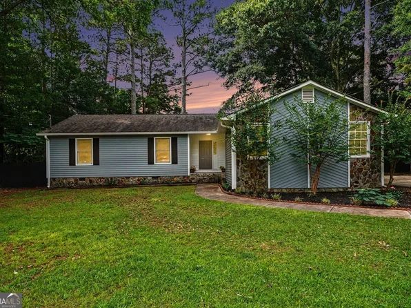 1708 Rosewood Dr, Griffin, GA 30223