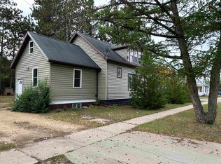 100 S Pine St, Adams, WI 53910