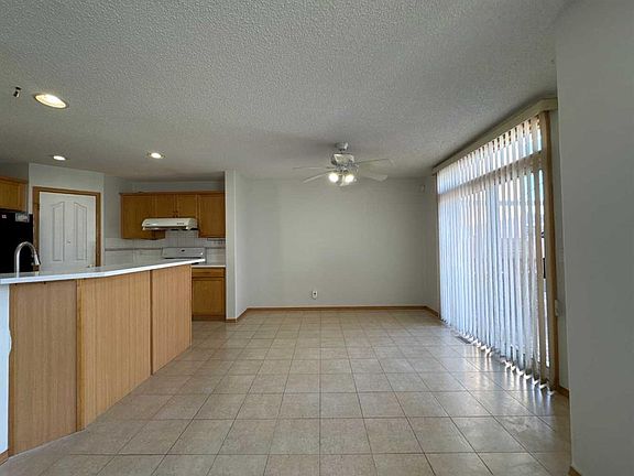5th image of 244 S Los Alamos Pl NE