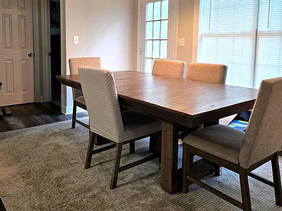 5th image of 3117 Fairmond Ct