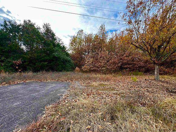 5th image of 1727 Highway 65 N