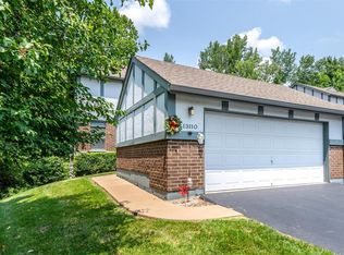 13110 Royal Pines Dr, Saint Louis, MO