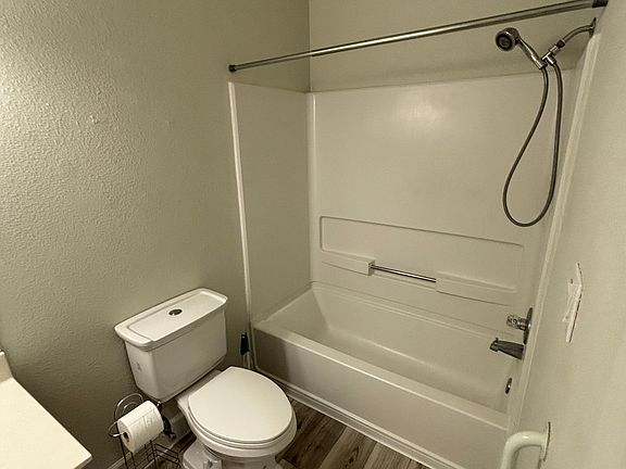 4th image of 6601 Shiprock Dr NE