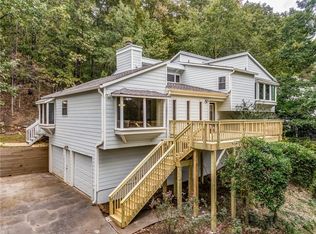 10840 Shallowford Rd, Roswell, GA 30075