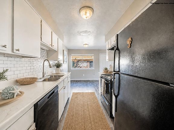 5th image of 1122 Millview Dr #1503